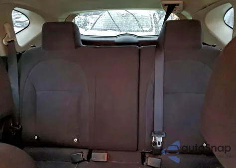 2015 Nissan Rogue Select S z USA, uszkodzony, nr VIN JN8AS5MV5FW767564